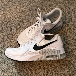Nike Air Max Excee shoe
